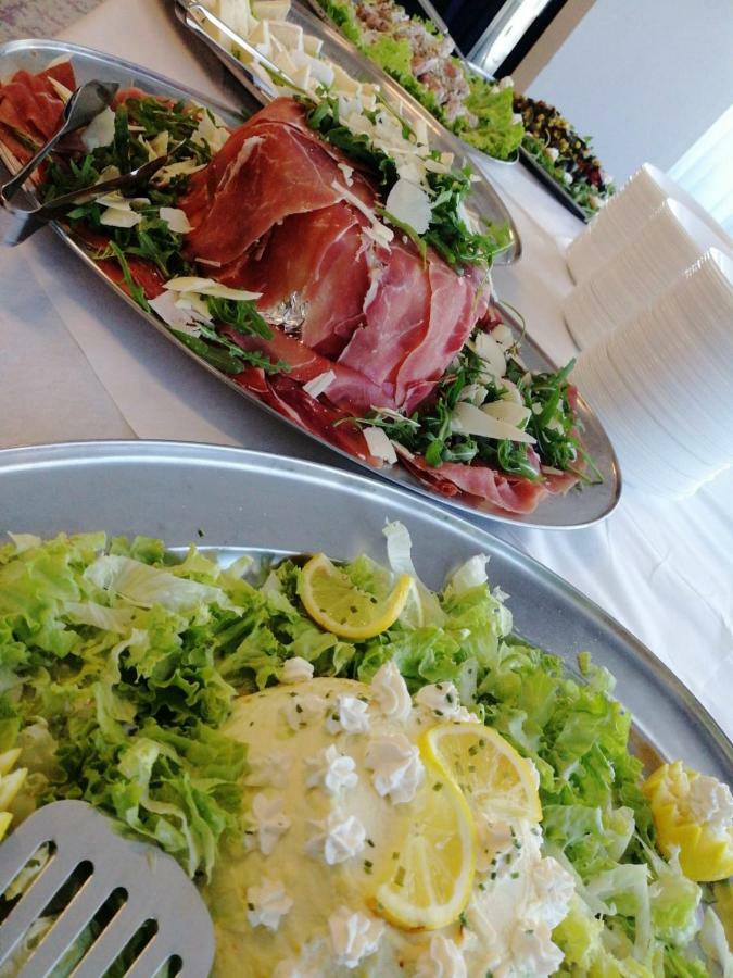 Tyc Hotel Viserbella di Rimini Екстер'єр фото