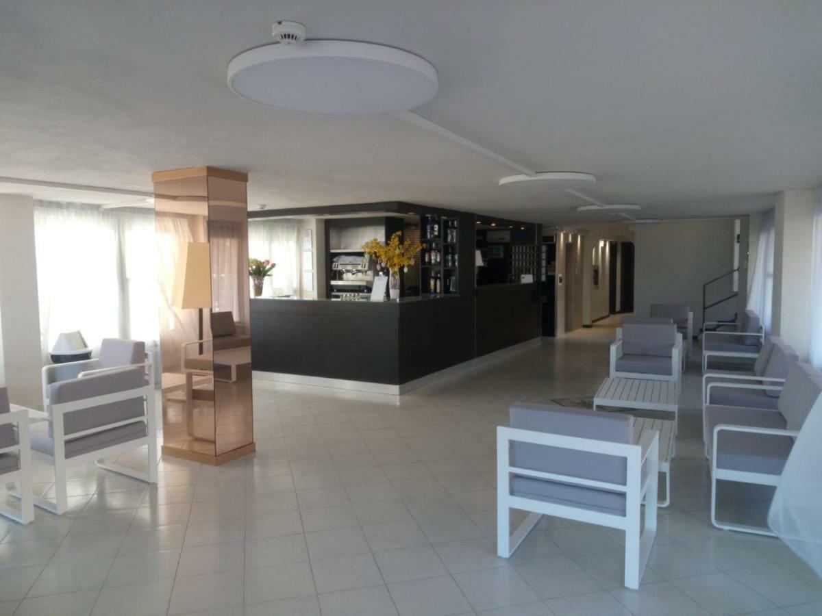 Tyc Hotel Viserbella di Rimini Екстер'єр фото