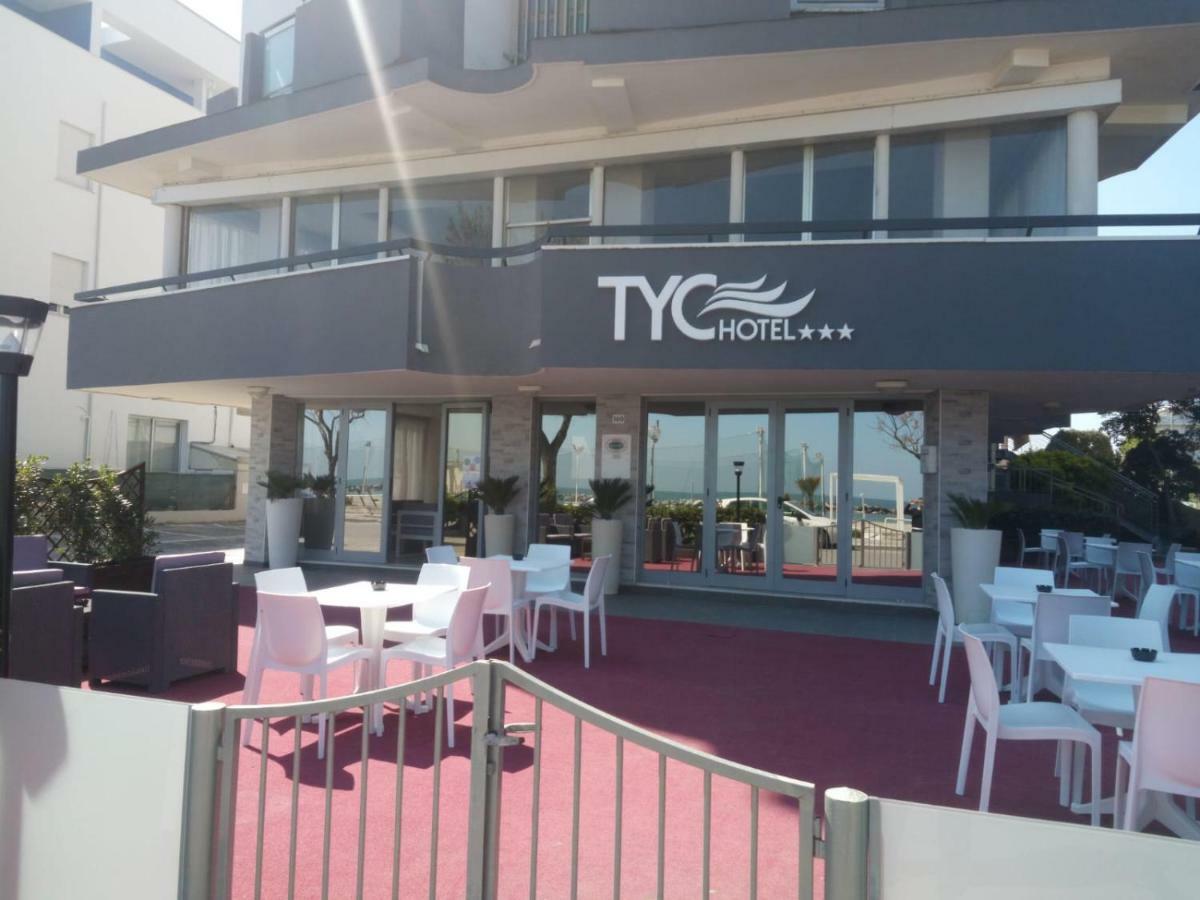 Tyc Hotel Viserbella di Rimini Екстер'єр фото